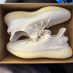 Yeezy Boost 350 V2